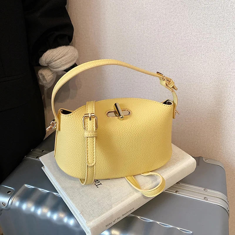 حقيبة يد نسائية على الموضة من العلامة التجارية المتخصصة ناعمة متعددة الاستخدامات 2025 حقيبة دلو محمولة باللون الأصفر